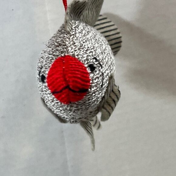 Stuffed Fish Plush Christmas Holiday Décor Hanging Ornament 5.5"x4" - Picture 8 of 11